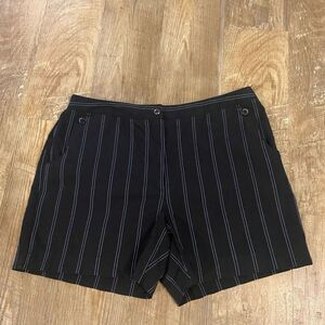 EP Pro Black Blue Stripes Golf Shorts Sz 12 Stretchy Flat Front Activewear Comfy
